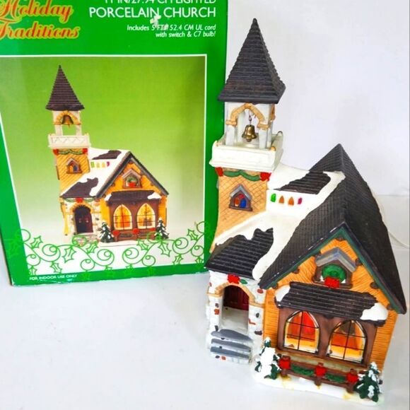 Vintage Holiday Traditions 11 inch Lighted Porcelain Church - Picture 1 of 10